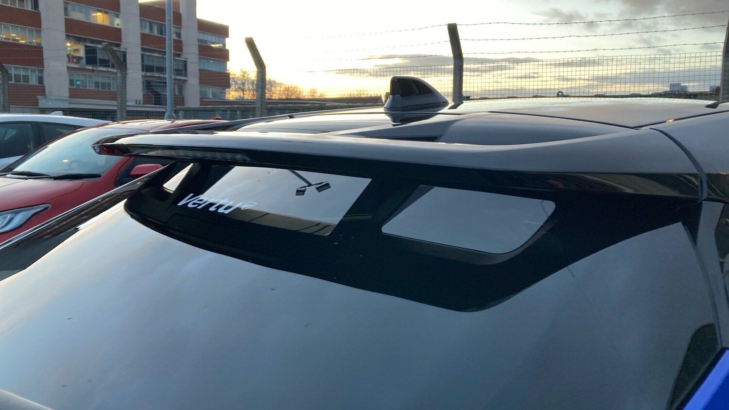 Used Toyota C-HR 2022 for sale - 77689137: Photo 24