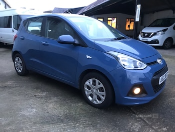 Used Hyundai i10 2017 for sale - 76586024: Photo