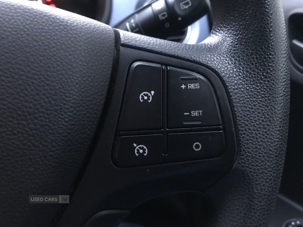 Used Hyundai i10 2017 for sale - 76586024: Photo 24