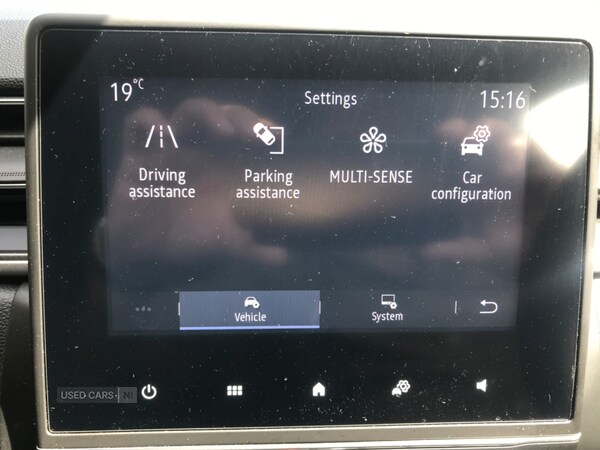 Used Renault Captur 2022 for sale - 75126087: Photo 27