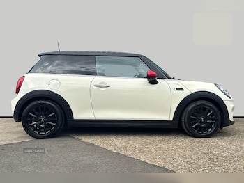 Used MINI Hatch 2018 for sale - 78959358: Photo