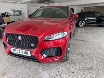 Used Jaguar F-Pace 2017 for sale - 79688801: Photo