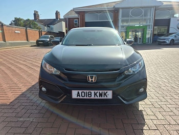 Used Honda Civic 2018 for sale - 78810636: Photo