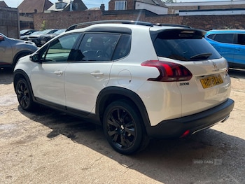 Used Peugeot 2008 2018 for sale - 79249095: Photo