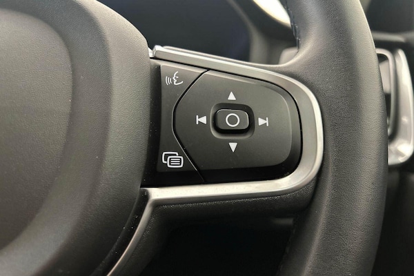 Used Volvo V60 2022 for sale - 75577724: Photo 13