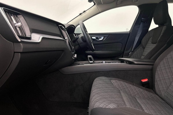 Used Volvo V60 2022 for sale - 75577724: Photo 23