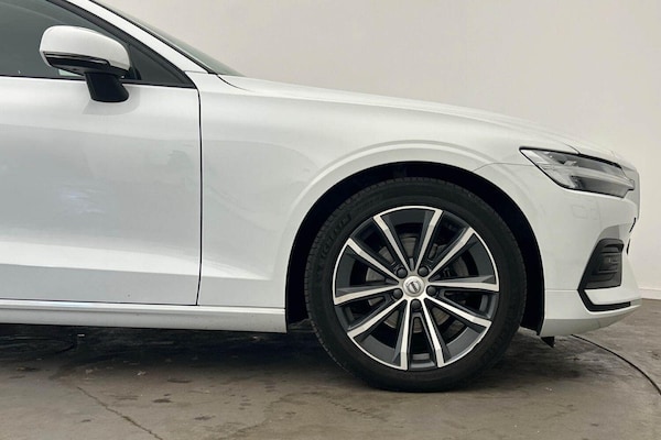 Used Volvo V60 2022 for sale - 75577724: Photo 6