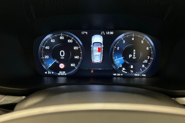 Used Volvo V60 2022 for sale - 75577724: Photo 8