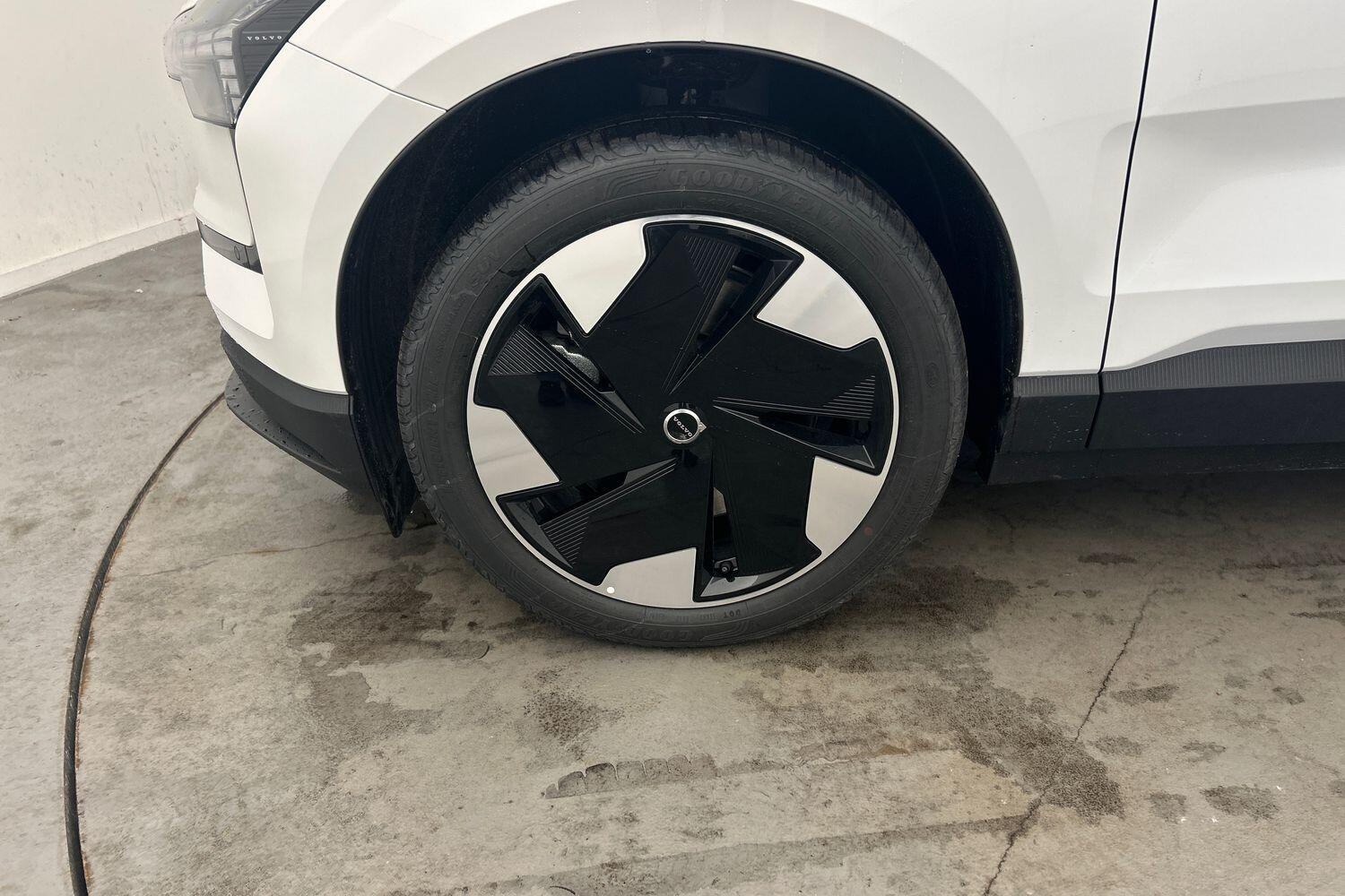 Used Volvo EX30 2025 for sale - 76021030: Photo 6