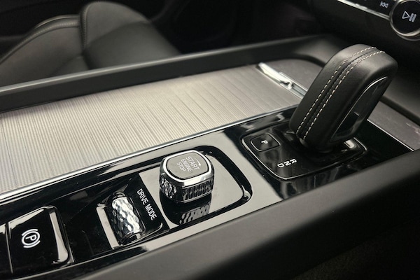 Used Volvo XC60 2021 for sale - 75269084: Photo 14