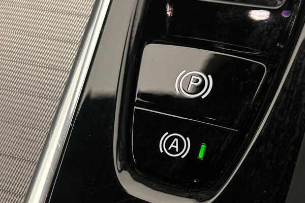 Used Volvo XC60 2021 for sale - 75269084: Photo 25