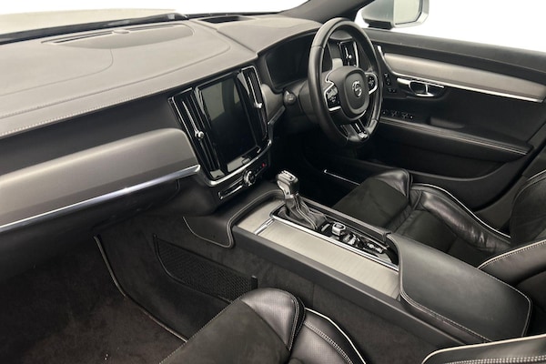 Used Volvo V90 2019 for sale - 76199879: Photo 2
