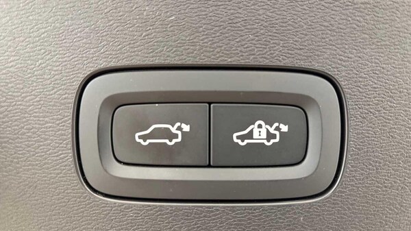 Used Volvo V60 2024 for sale - 75658529: Photo 19