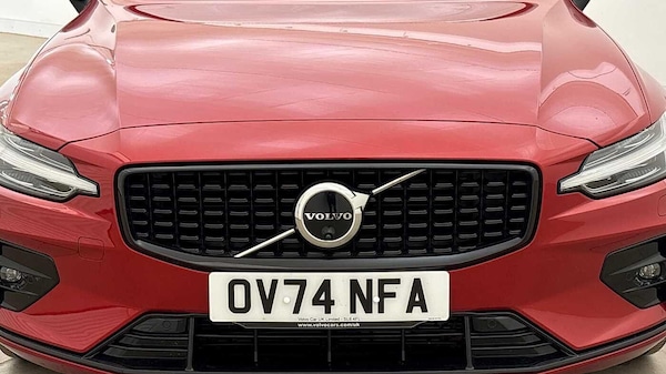 Used Volvo V60 2024 for sale - 75658529: Photo 24