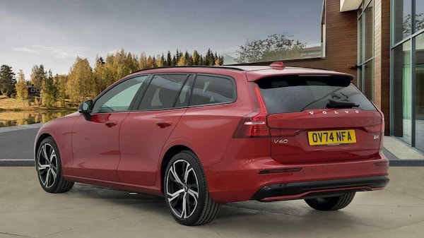 Used Volvo V60 2024 for sale - 75658529: Photo 5
