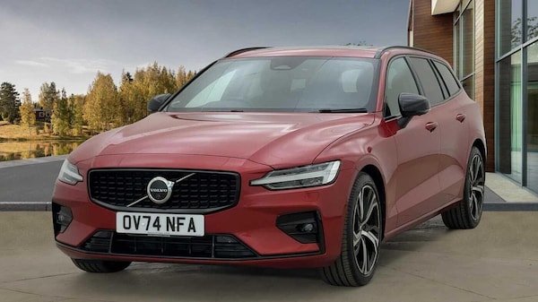 Used Volvo V60 2024 for sale - 75658529: Photo 7