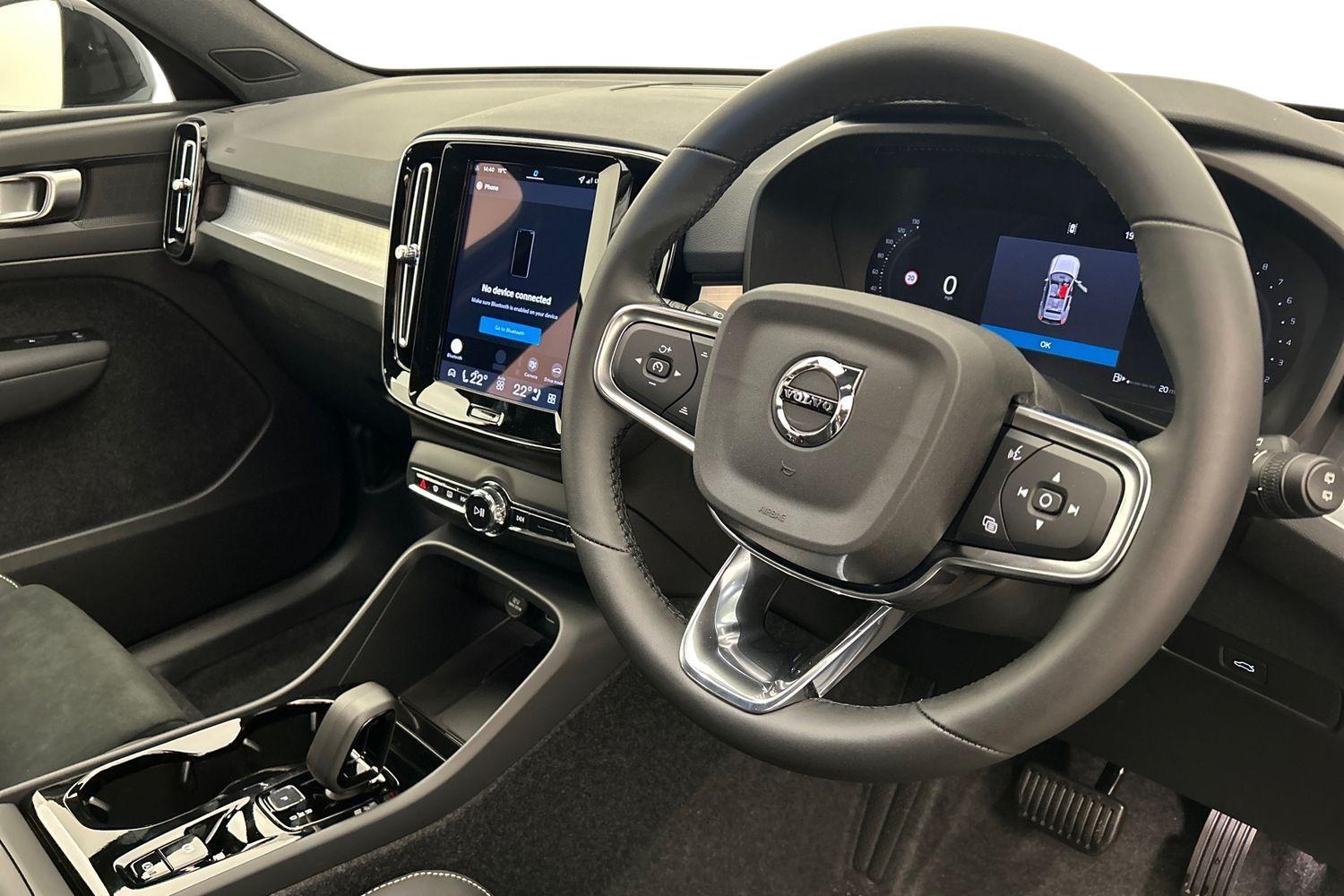 Used Volvo XC40 2025 for sale - 76024360: Photo 11