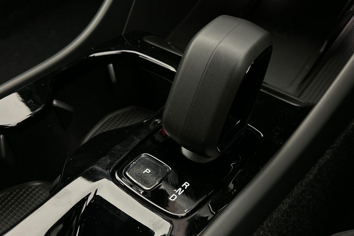 Used Volvo XC40 2025 for sale - 76024360: Photo 14