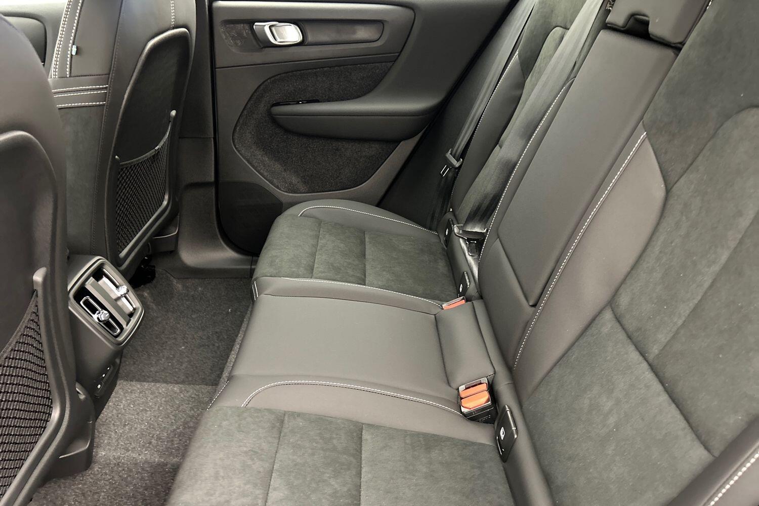 Used Volvo XC40 2025 for sale - 76024360: Photo 18