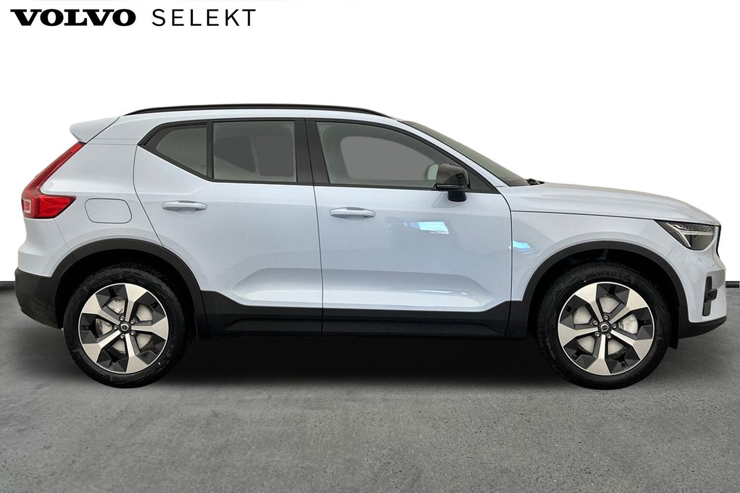 Used Volvo XC40 2025 for sale - 76024360: Photo 5