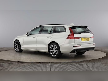 Used Volvo V60 2022 for sale - 76201385: Photo 3