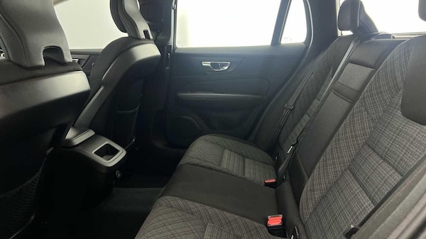 Used Volvo V60 2022 for sale - 76201385: Photo 7