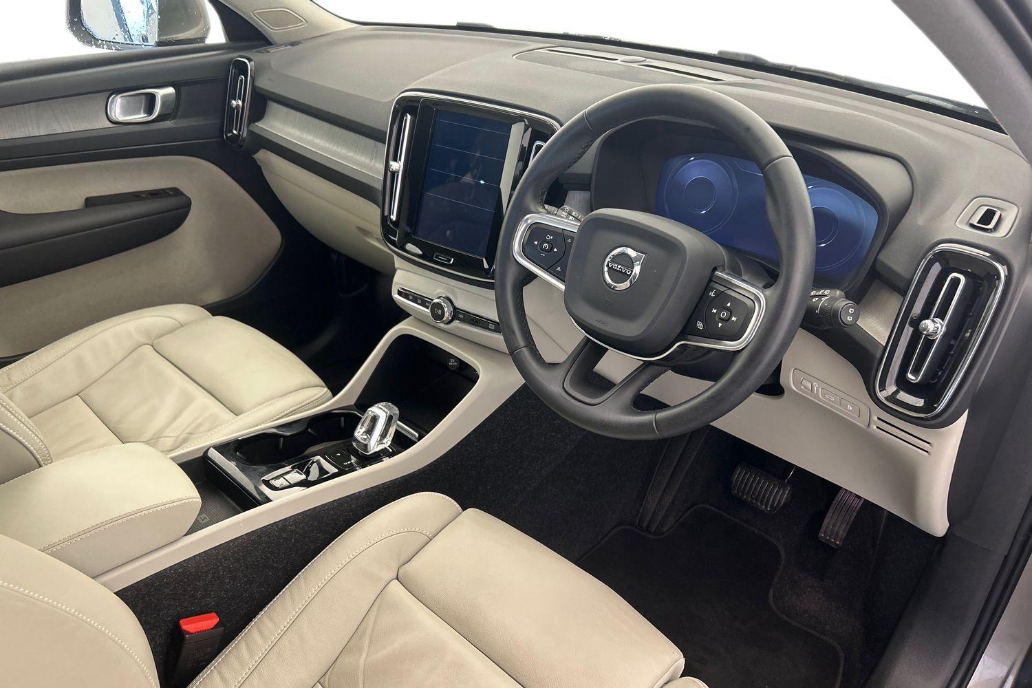 Used Volvo XC40 2021 for sale - 76041757: Photo 11