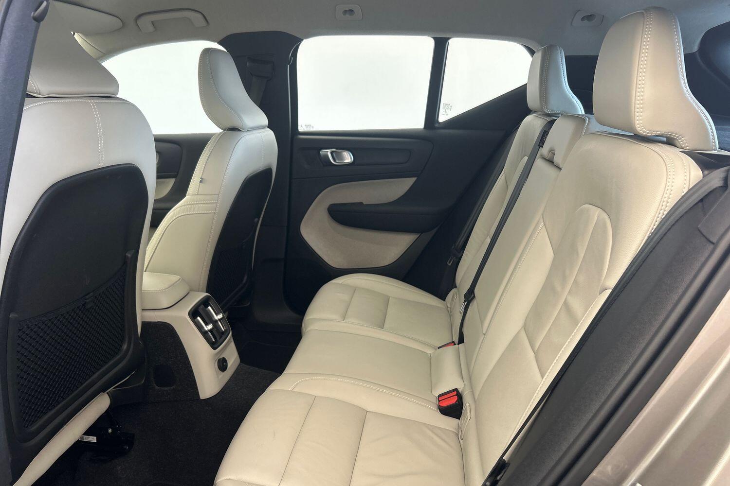 Used Volvo XC40 2021 for sale - 76041757: Photo 18