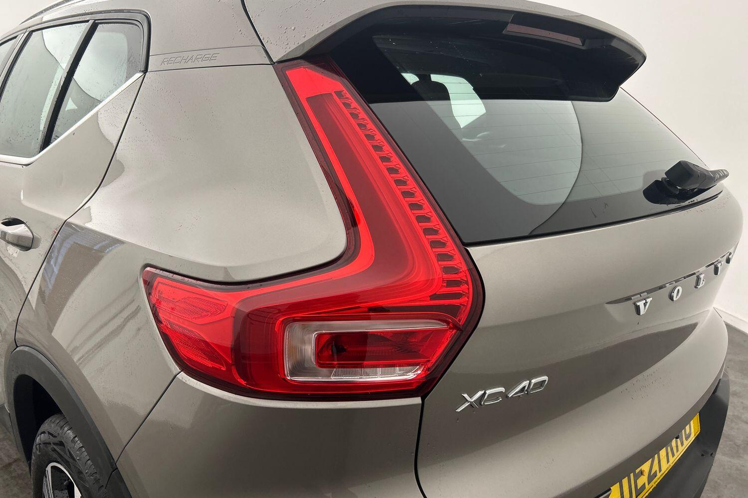 Used Volvo XC40 2021 for sale - 76041757: Photo 21