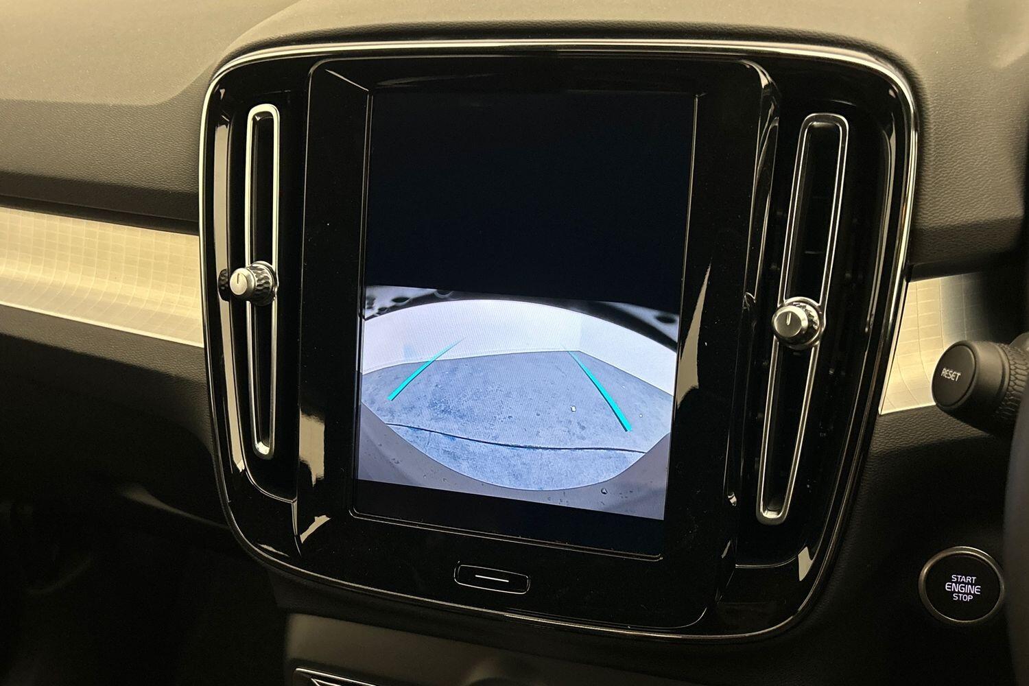 Used Volvo XC40 2025 for sale - 76024326: Photo 17