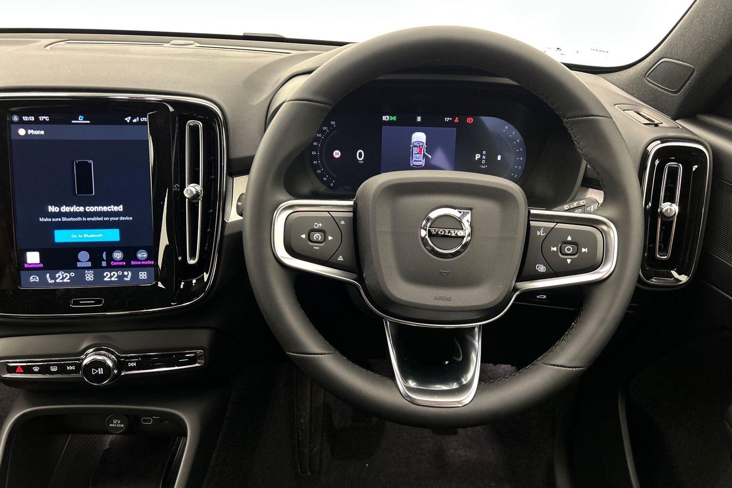Used Volvo XC40 2025 for sale - 76024326: Photo 29