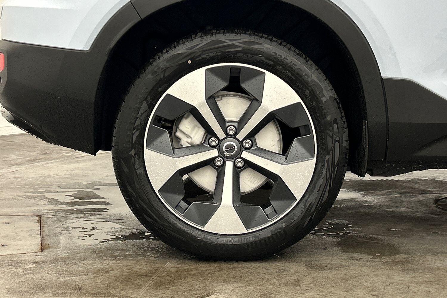 Used Volvo XC40 2025 for sale - 76024326: Photo 6