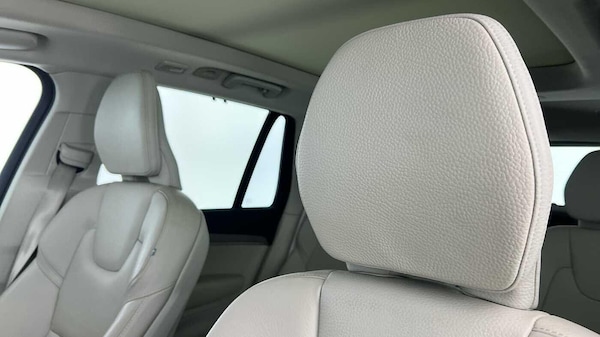 Used Volvo XC90 2022 for sale - 76201212: Photo 11
