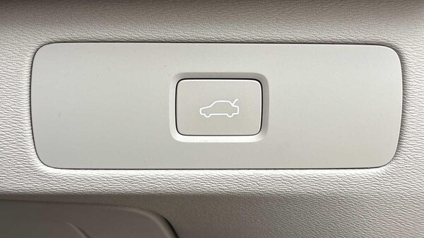 Used Volvo XC90 2024 for sale - 75402026: Photo 30