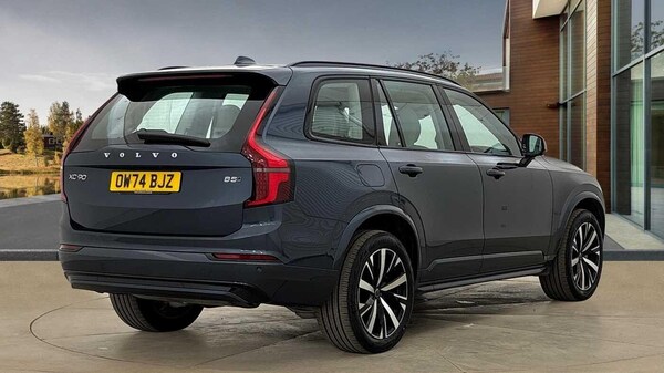 Used Volvo XC90 2024 for sale - 75402026: Photo 3