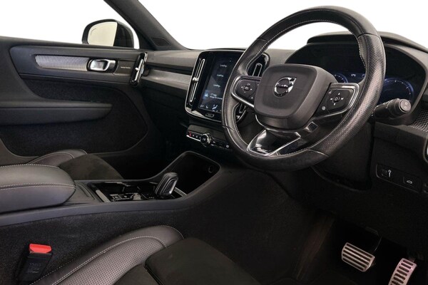 Used Volvo XC40 2018 for sale - 75658047: Photo 11