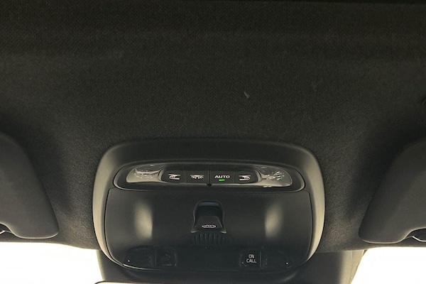 Used Volvo XC40 2018 for sale - 75658047: Photo 30