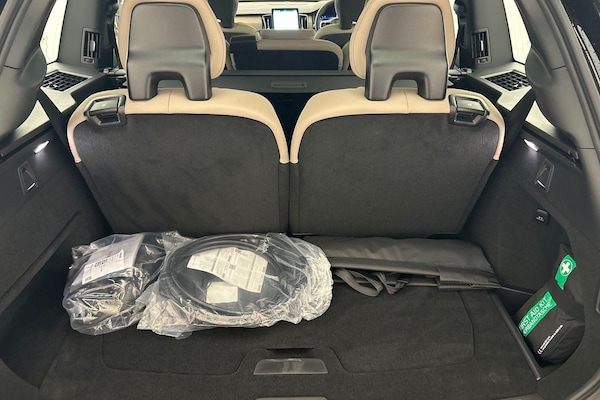 Used Volvo XC90 2025 for sale - 74851466: Photo 9
