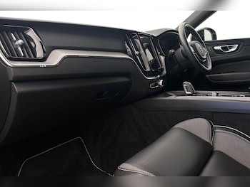 Used Volvo XC60 2021 for sale - 75459170: Photo