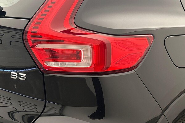 Used Volvo XC40 2023 for sale - 75601049: Photo 27