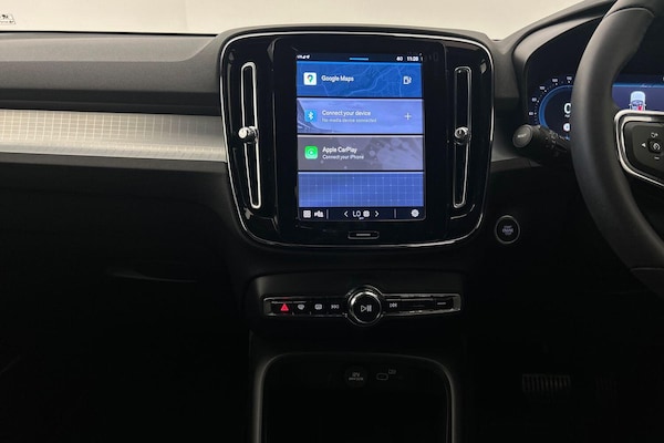 Used Volvo XC40 2023 for sale - 75601049: Photo 29