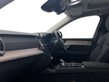 Used Volvo XC90 2025 for sale - 74849859: Photo