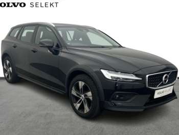Used Volvo V60 Cross Country 2020 for sale - 74875764: Photo