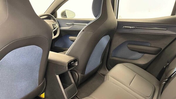 Used Volvo EX30 2024 for sale - 75401613: Photo 13
