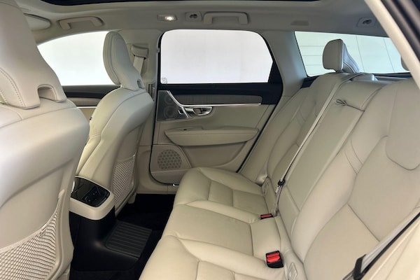 Used Volvo V90 2025 for sale - 75678000: Photo 18
