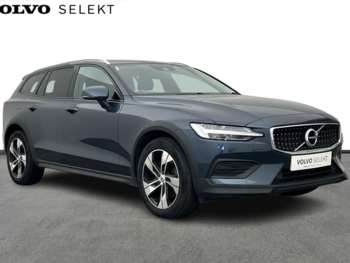 Used Volvo V60 Cross Country 2022 for sale - 74850800: Photo