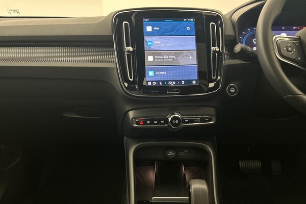 Used Volvo XC40 2023 for sale - 75599960: Photo 29
