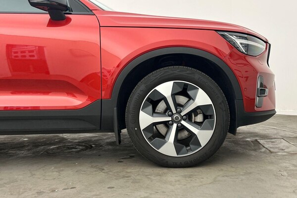 Used Volvo XC40 2023 for sale - 75599960: Photo 6