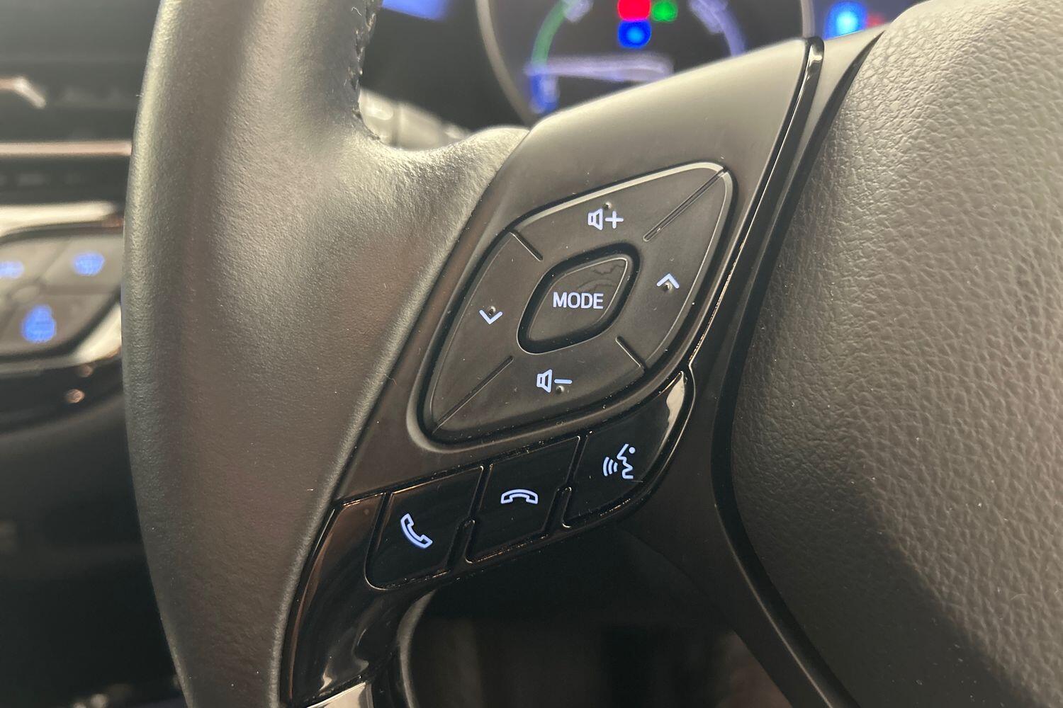 Used Toyota C-HR 2020 for sale - 75941672: Photo 11