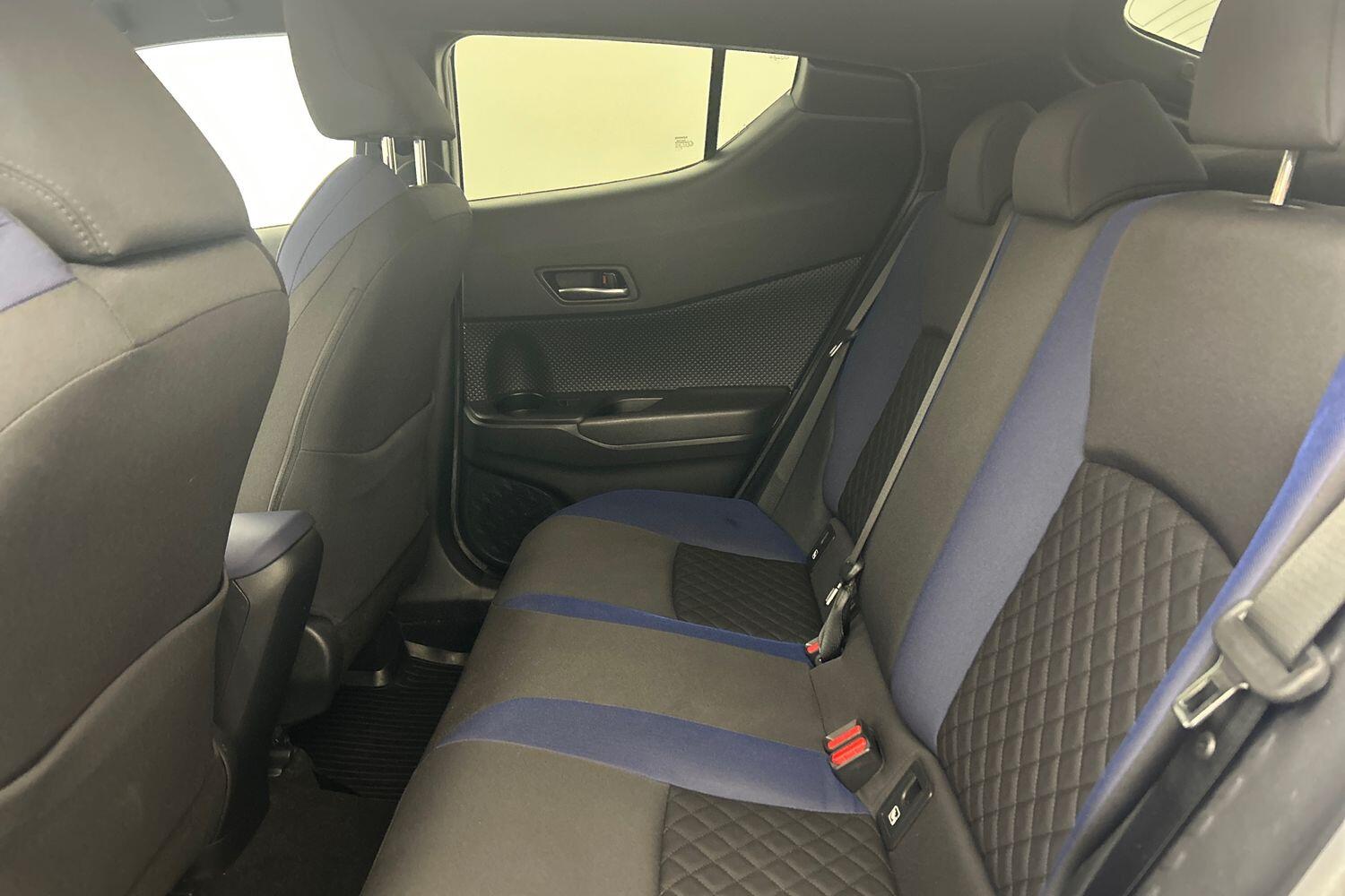 Used Toyota C-HR 2020 for sale - 75941672: Photo 17